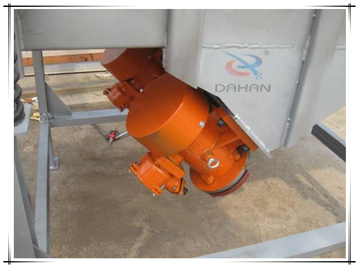 風(fēng)冷式直線(xiàn)篩防爆電機(jī)